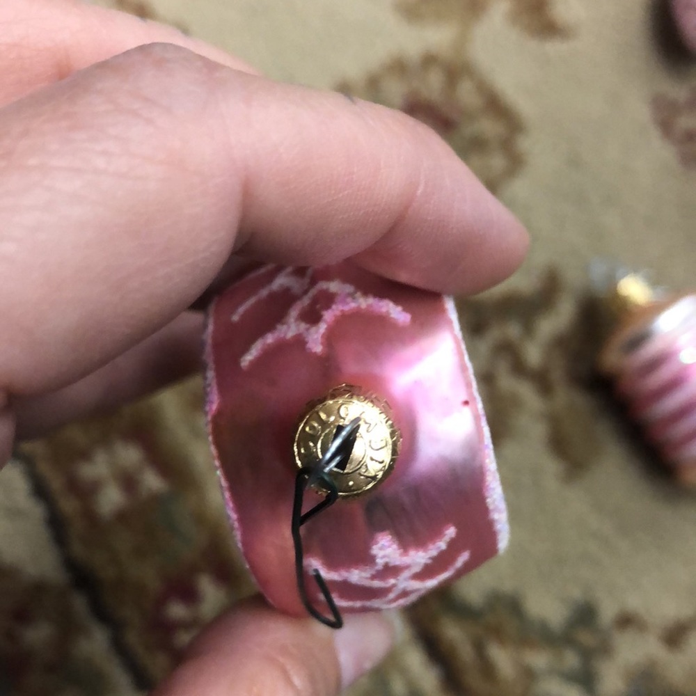 Vintage mini pink glass Colombia Christmas ornaments. See photos. Adorable. - Picture 3 of 4
